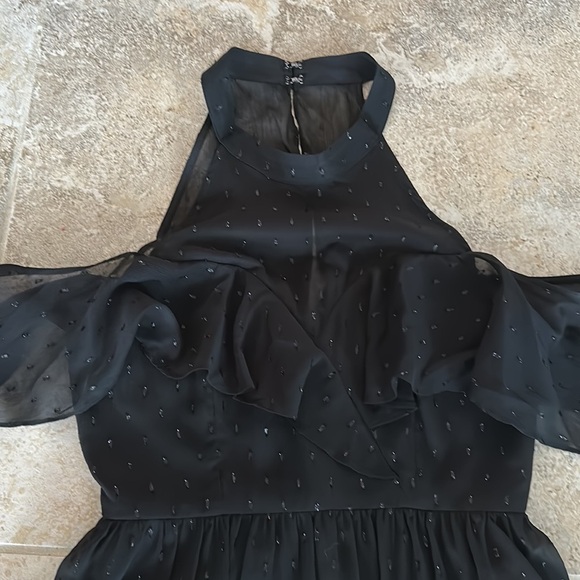 NEW BCBG Generation Black Chiffon Sparkle Halter Drop Shoulder Dress Sz 0 - Picture 4 of 11